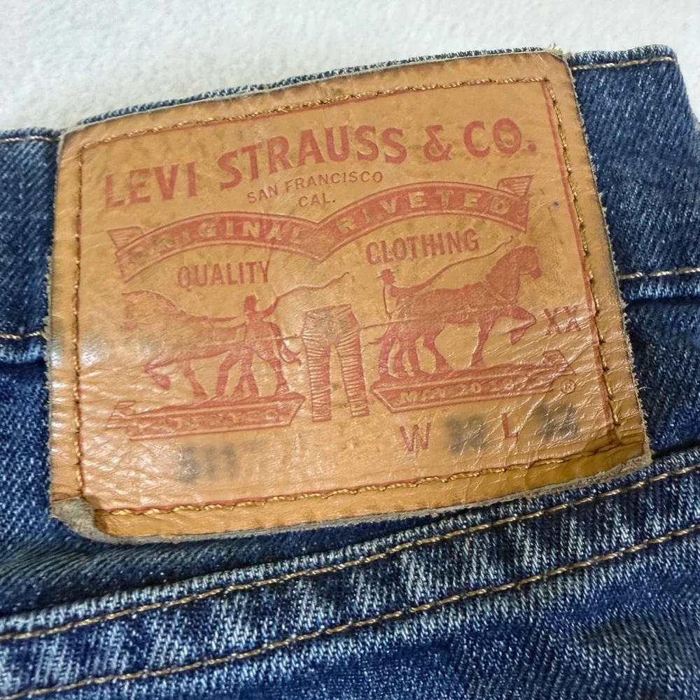 Levis 511 Slim Fit Jeans Mens Medium Wash Blue Denim Pants 32x32 7805